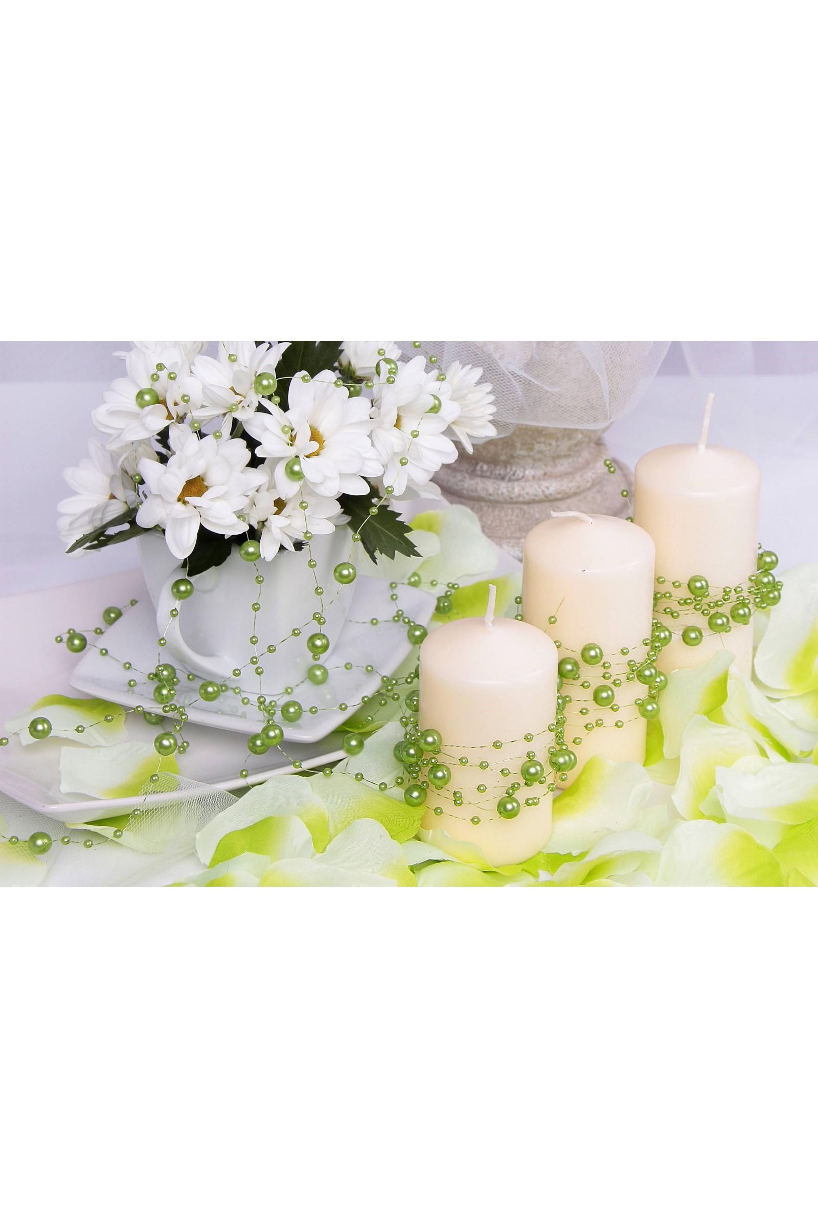 Grüne Perle in der Kommunionsgirlande - obraz 2