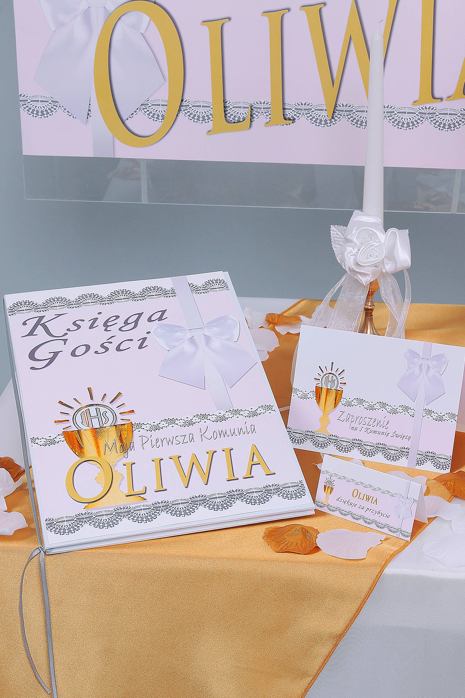 Personalisiertes Erinnerungsbuch zur Kommunion - Spitze weiß - obraz 0