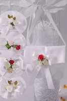 Kommunion-Satinbeutel mit Blumenstrauß - Kommunionhandtaschen - Für Mädchen - ErstkommunionKleider.com